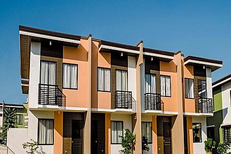 montierra text removed 455x305